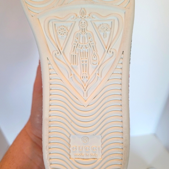 NIB Gucci Interlocking G Sneakers - Picture 7 of 10